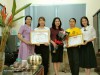 Trao thưởng cho các đồng chí GVNV lập thành tích trong các cuộc thi!