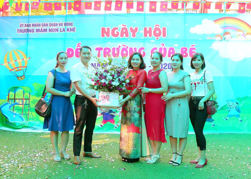Những lời chúc và đồng hành