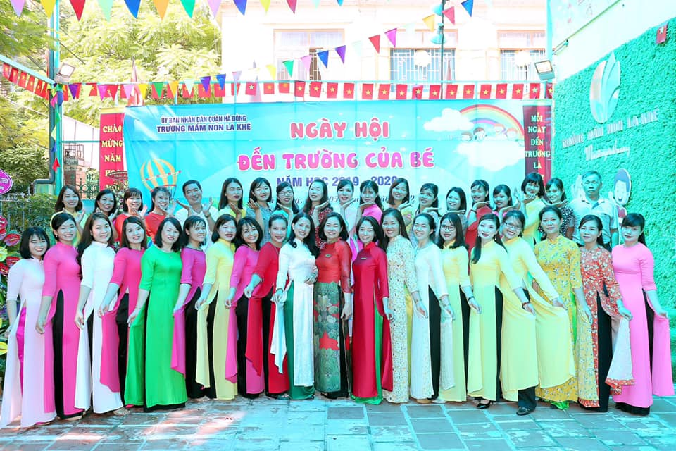 với các đồng nghiệp thân yêu